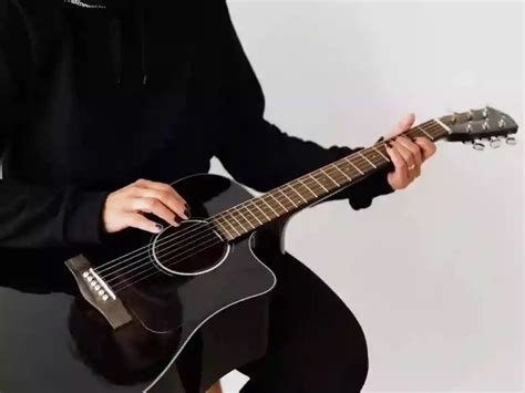 How to Self Teach Guitar: Unlocking the Melodies of the Mind